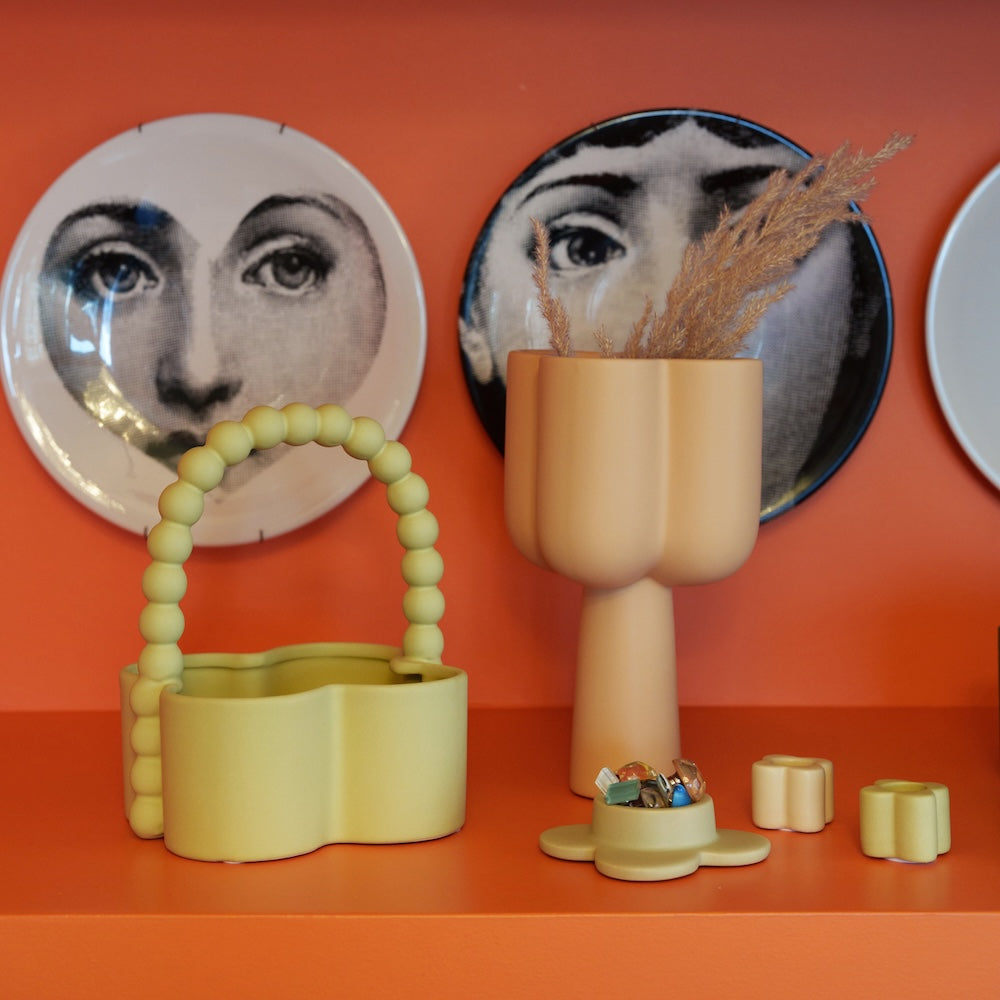 Yakınlaş