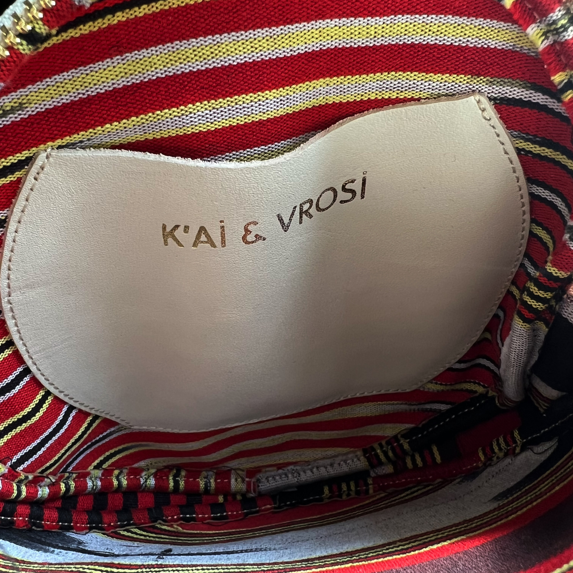 Yakınlaş